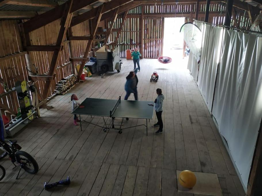 Upcycling Appartement Fischl - Nachhaltig Und Kreativ Wohnen Fuer Gross Und Klein Jenbach Dış mekan fotoğraf