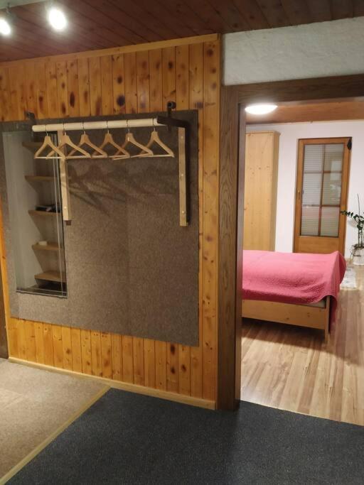 Upcycling Appartement Fischl - Nachhaltig Und Kreativ Wohnen Fuer Gross Und Klein Jenbach Dış mekan fotoğraf