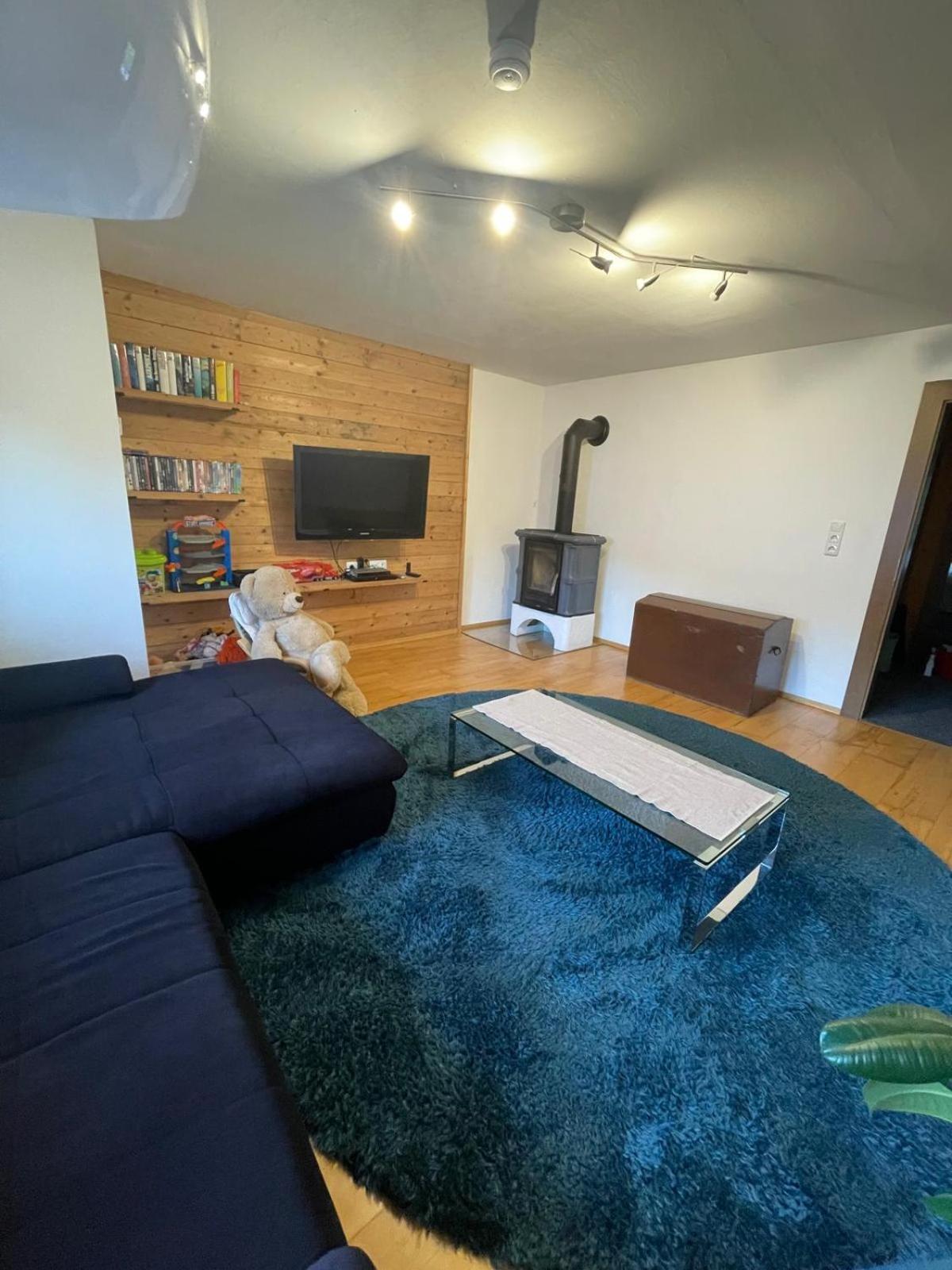 Upcycling Appartement Fischl - Nachhaltig Und Kreativ Wohnen Fuer Gross Und Klein Jenbach Dış mekan fotoğraf